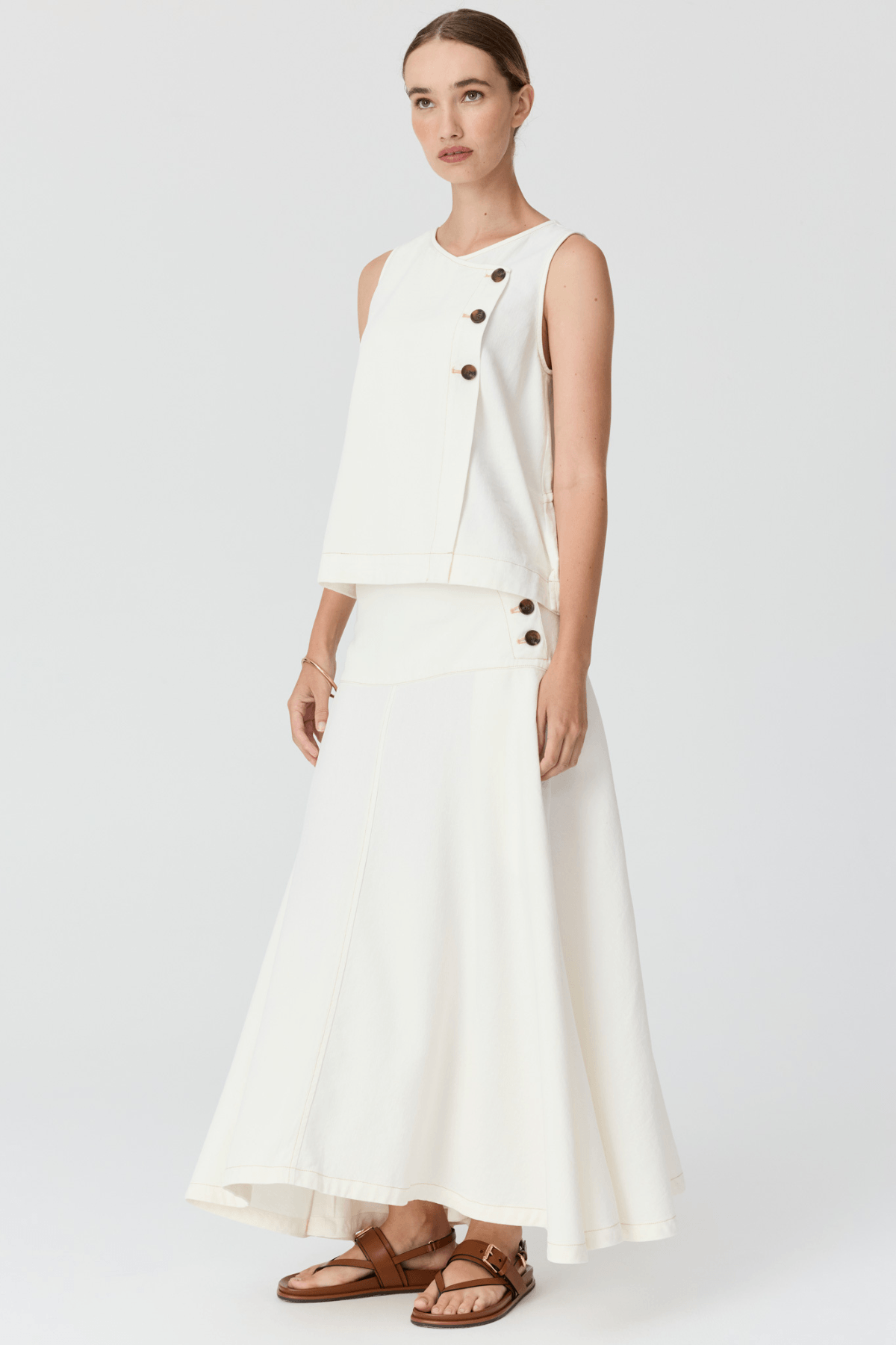 ANISE BUTTON TANK CHALK