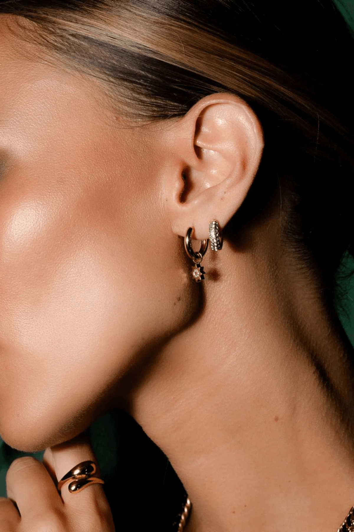 ASTRA HOOP EARRINGS SILVER