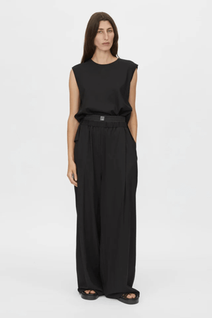 AURA PANT BLACK