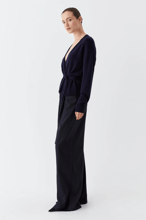 AVON KNIT PULLOVER NAVY