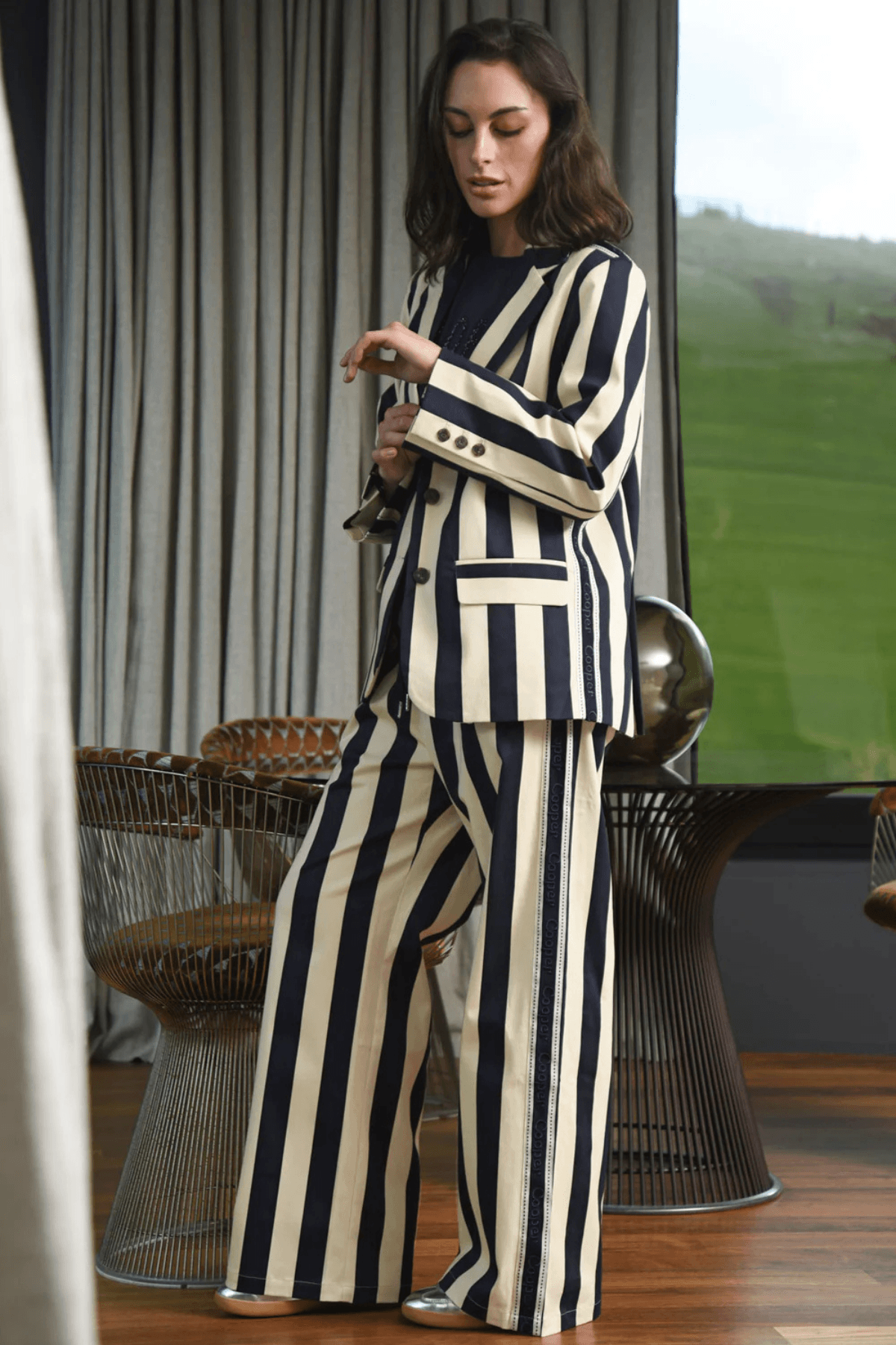 BACK TO TRACK TROUSER NAVY STRIPE
