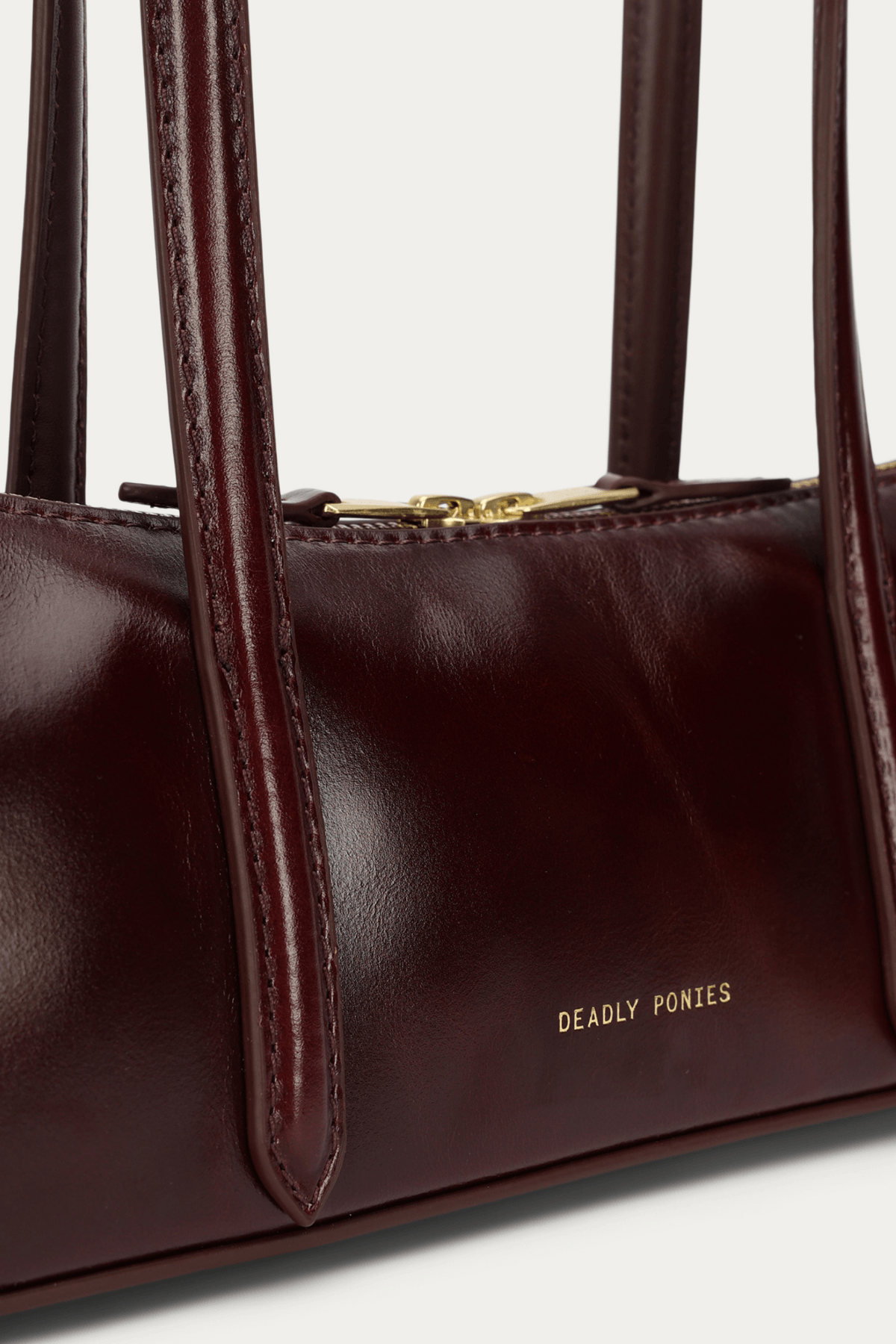 BANDIT BAGUETTE DARK CHERRY GLOSS