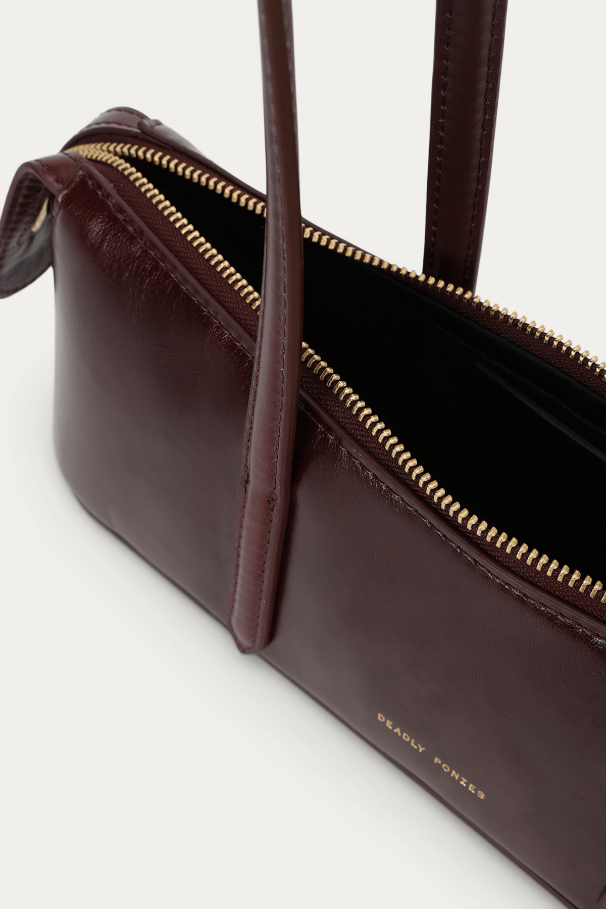 BANDIT BAGUETTE DARK CHERRY GLOSS