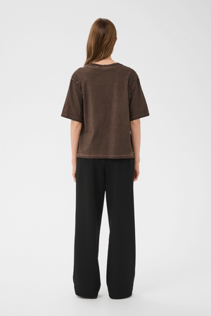 BECILLA TEE BRACKEN