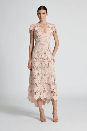 BELINDA DRESS BLUSH CREAM