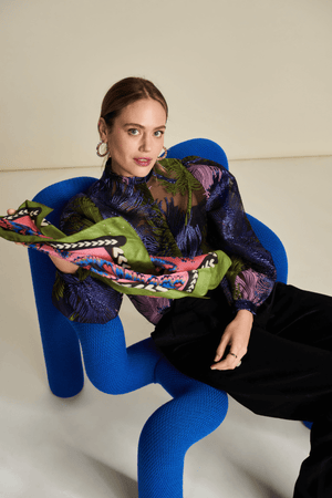BLOUSE FESTIVE FEATHERS