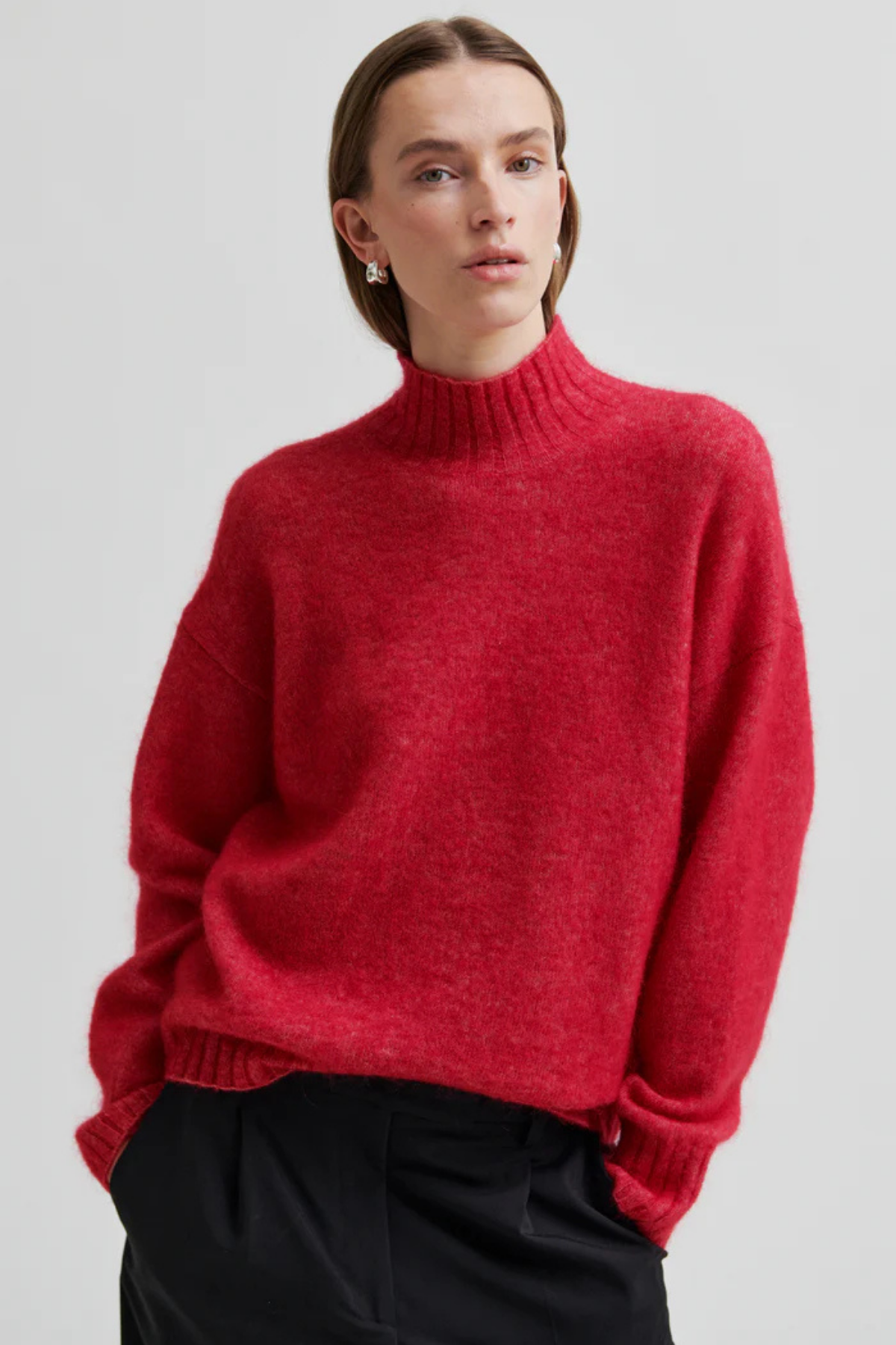 BROOKLINE HIGH NECK KNIT PERSIAN RED