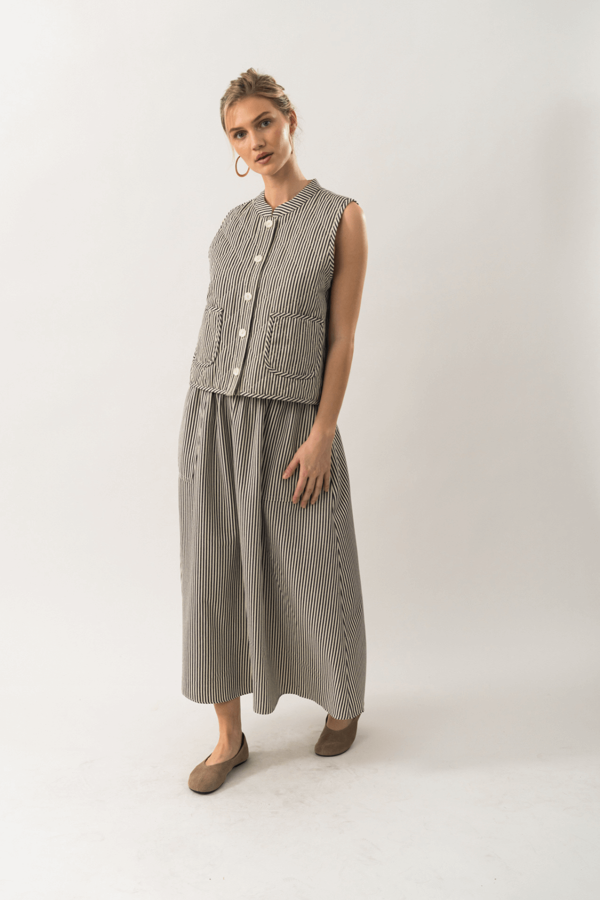 CAIRO QUILTED VEST STRIPE BLACK