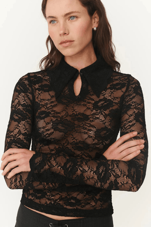 CHARLOTTE ROSE LACE TOP NOIR