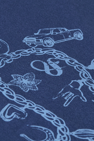 CHEST ARTWORK T-SHIRT OCEANA