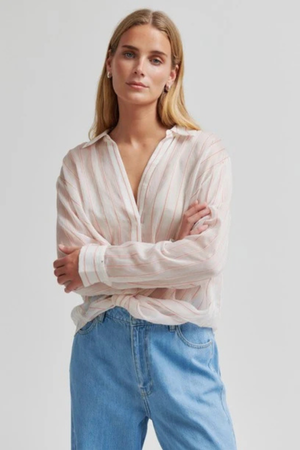 CHEVY TWISY FRONT SHIRT CREAMPUFF