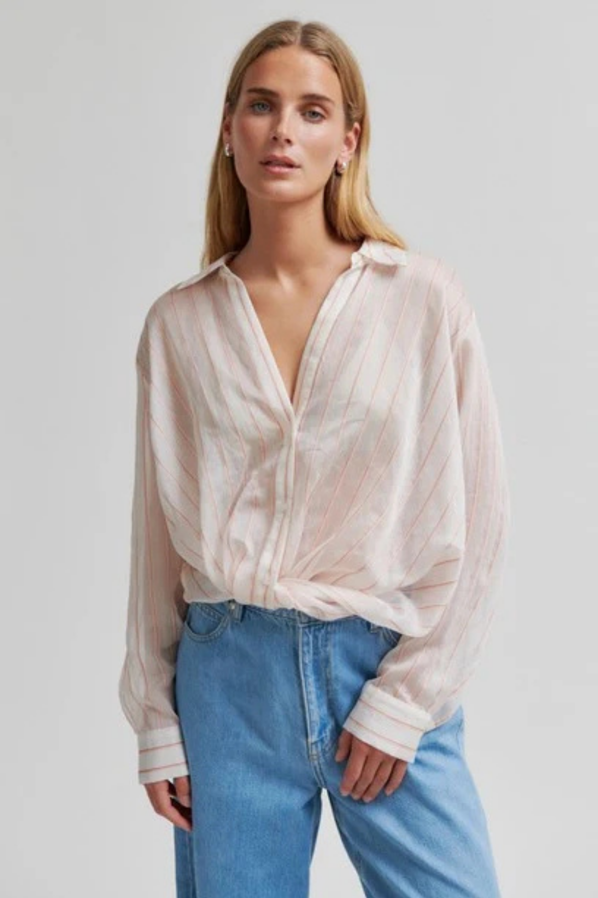 CHEVY TWISY FRONT SHIRT CREAMPUFF