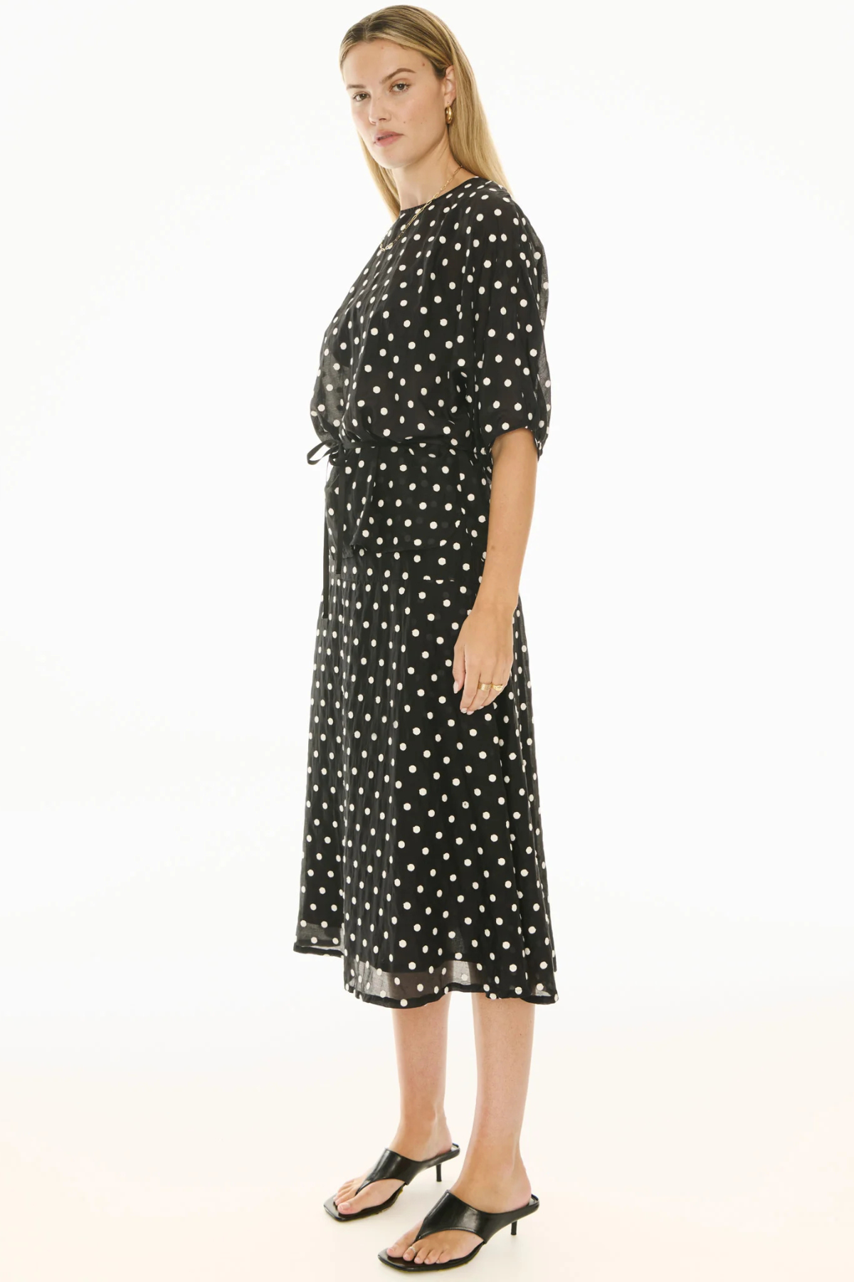 CLOVE TOP EMBROIDERED BLACK/PEBBLE SPOT