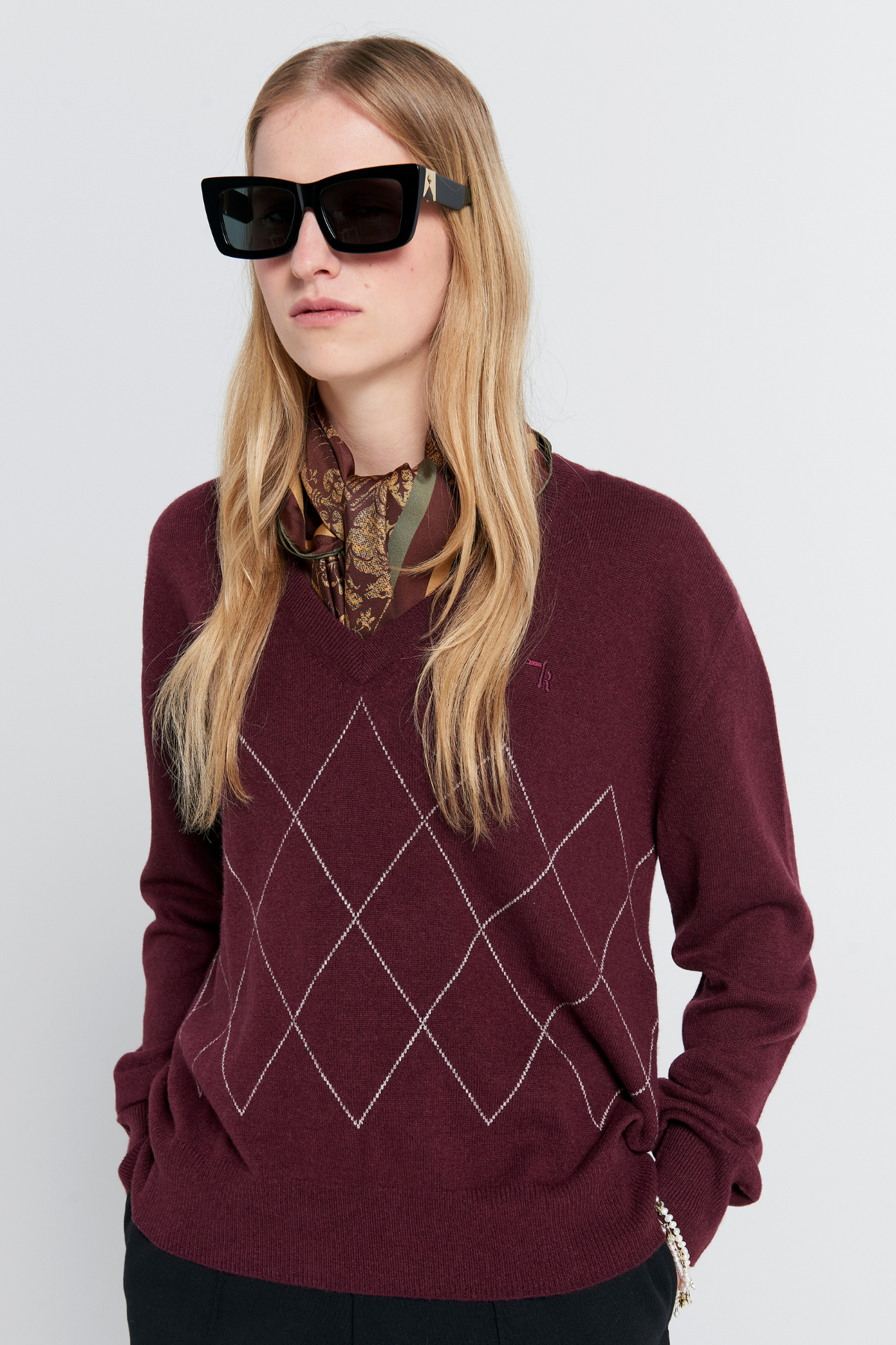 CLUB ARGYLE SWEATER BURGUNDY