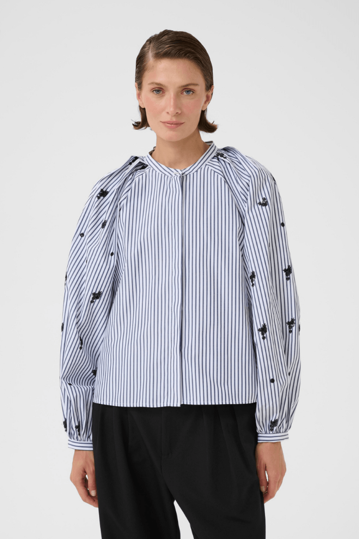 EGONI BLOUSE OMBRE BLUE STRIPE