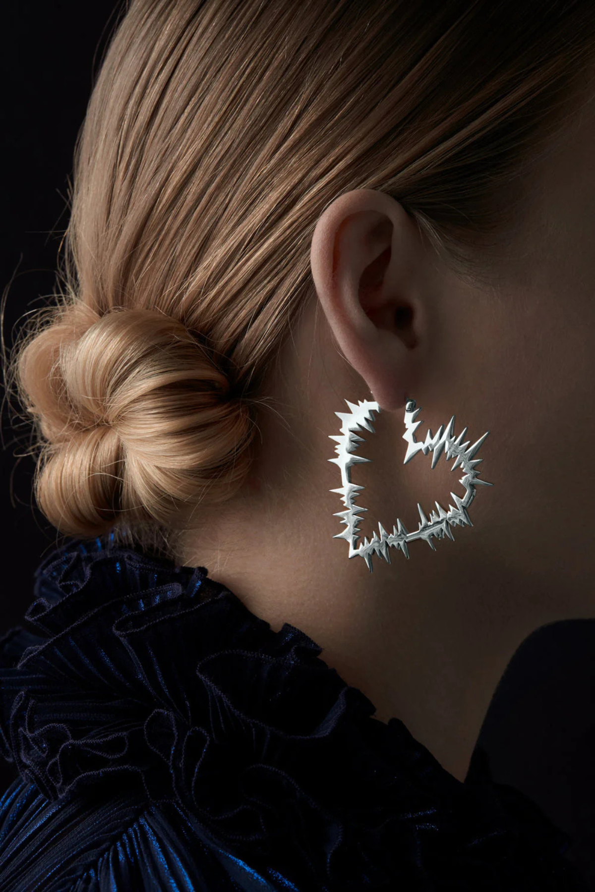 ELECTRIC HEART HOOP EARRINGS SILVER