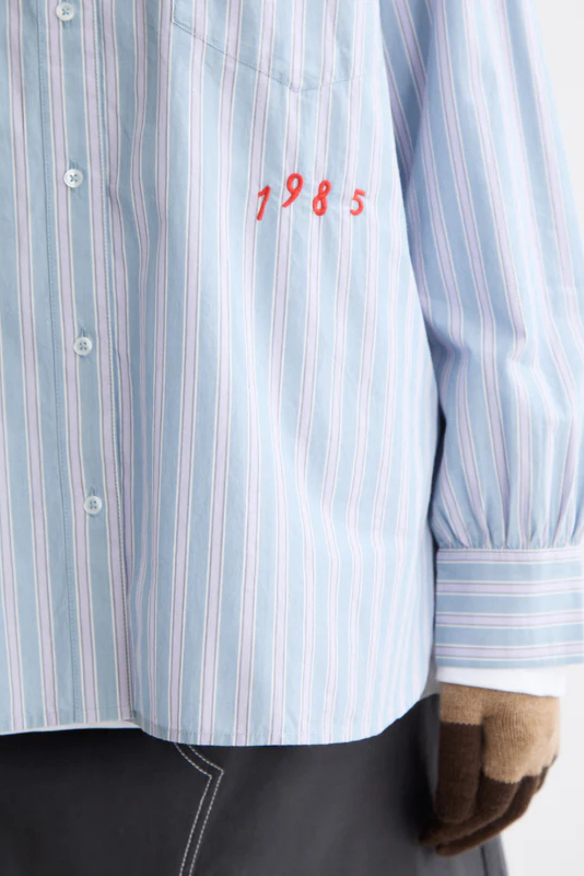 EMBROIDERED GIRLFRIEND SHIRT FADED DENIM LAVENDER