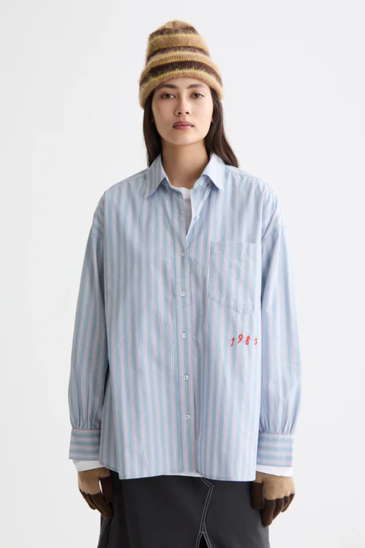 EMBROIDERED GIRLFRIEND SHIRT FADED DENIM LAVENDER