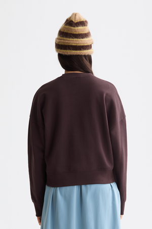 EMBROIDERED LOGO RELAXED FIT SWEATER CHOCOLATE PLUM