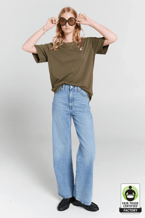 EMBROIDERED RUNAWAY T-SHIRT HUNTER GREEN