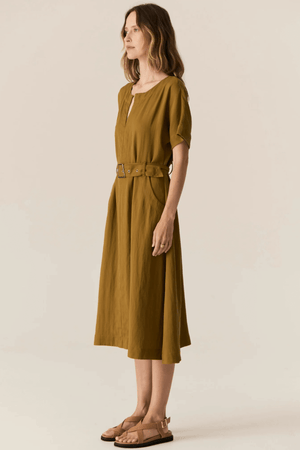 FAIRE BELT DRESS KHAKI