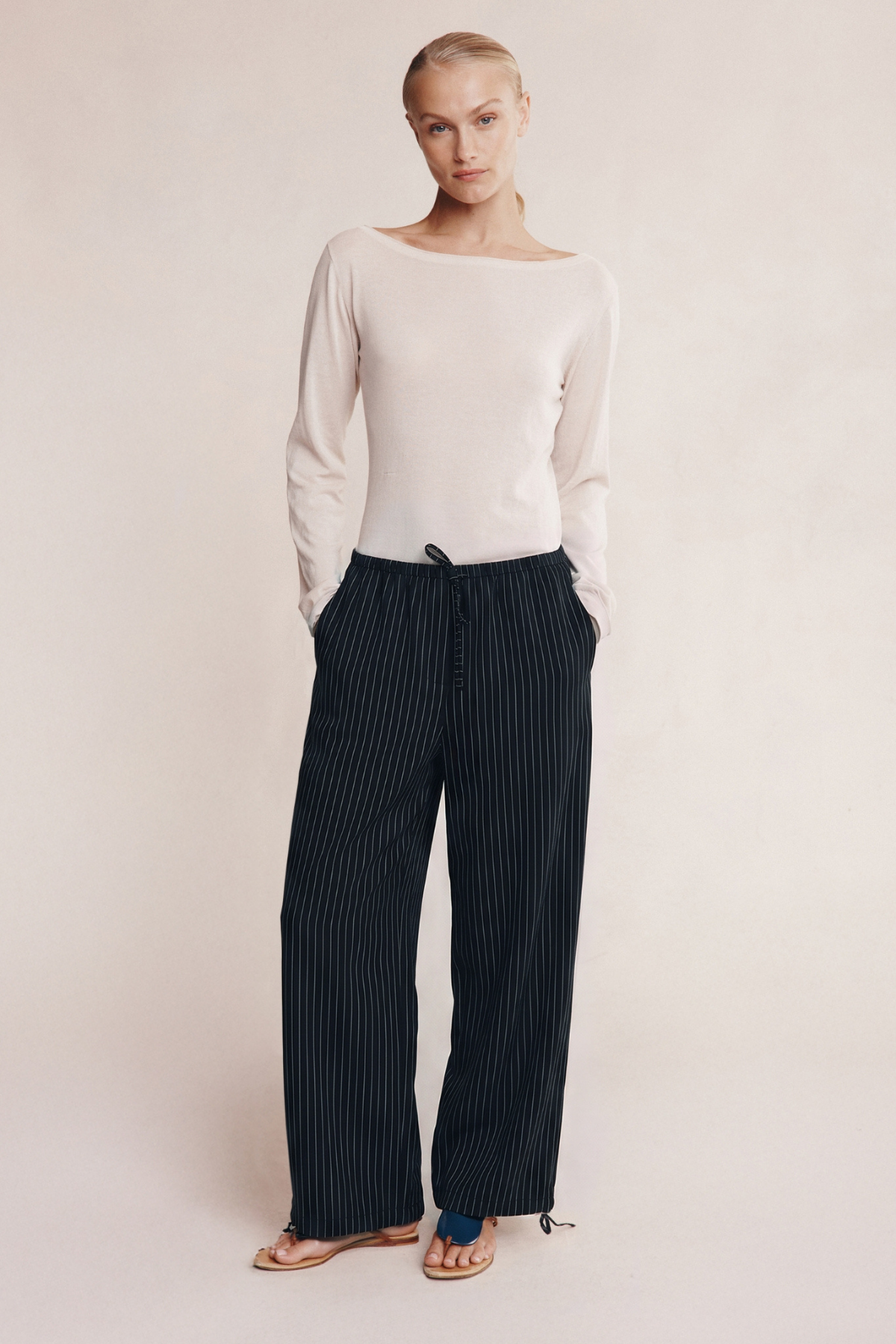 FATIMA PANT BLACK PINSTRIPE