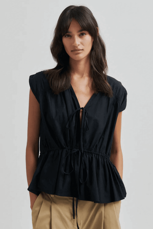 FELIXA TOP BLACK