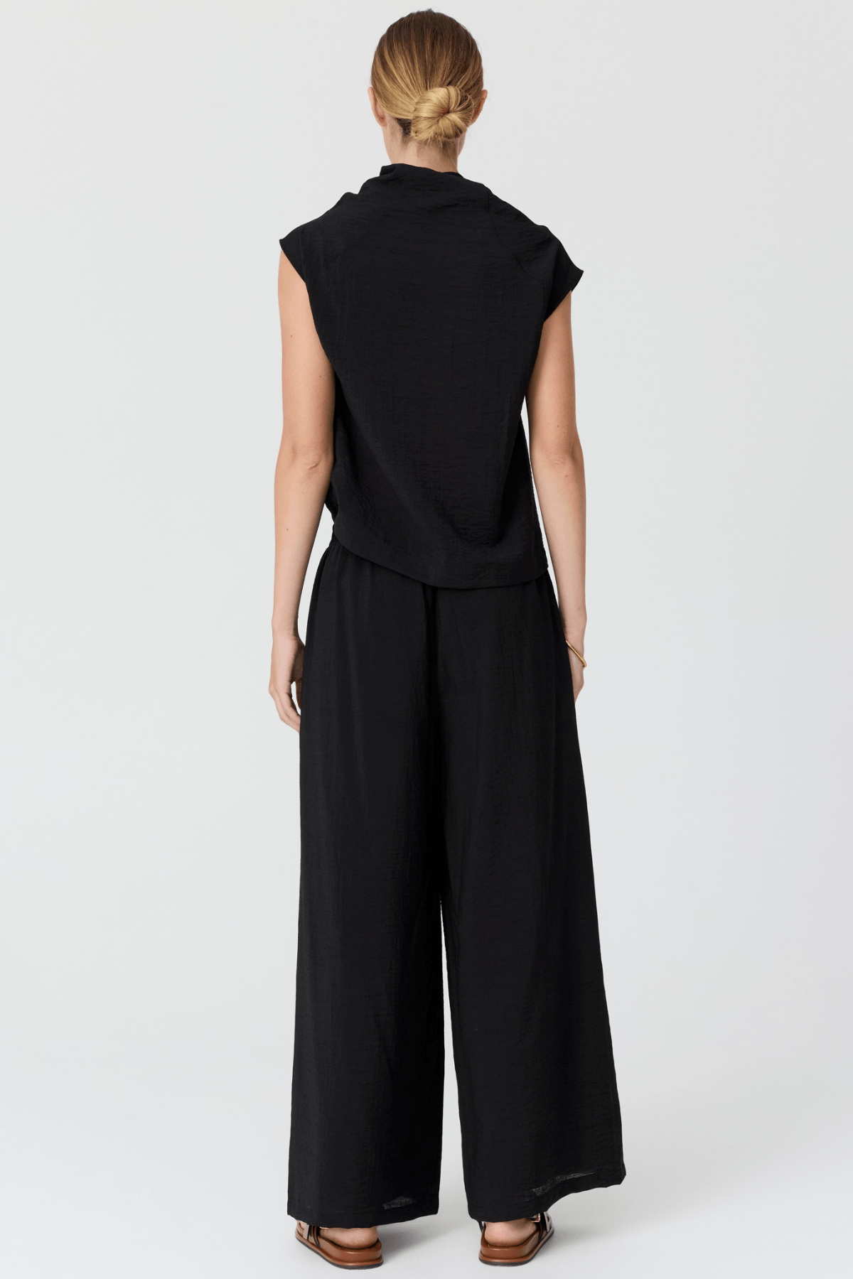 FENNEL COWL NECK TOP BLACK