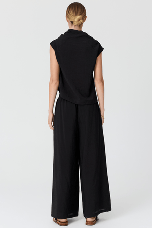 FENNEL COWL NECK TOP BLACK