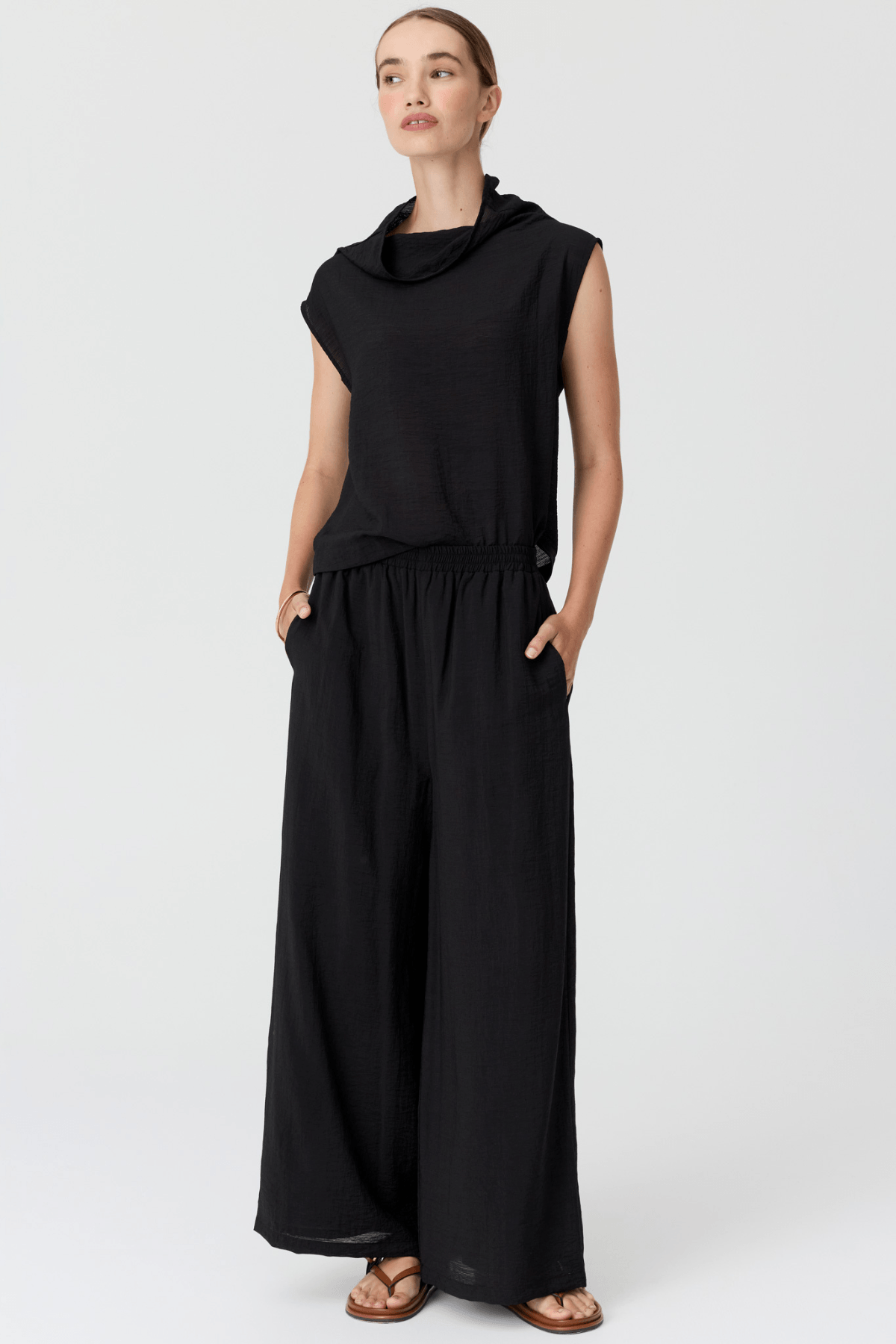 FENNEL COWL NECK TOP BLACK