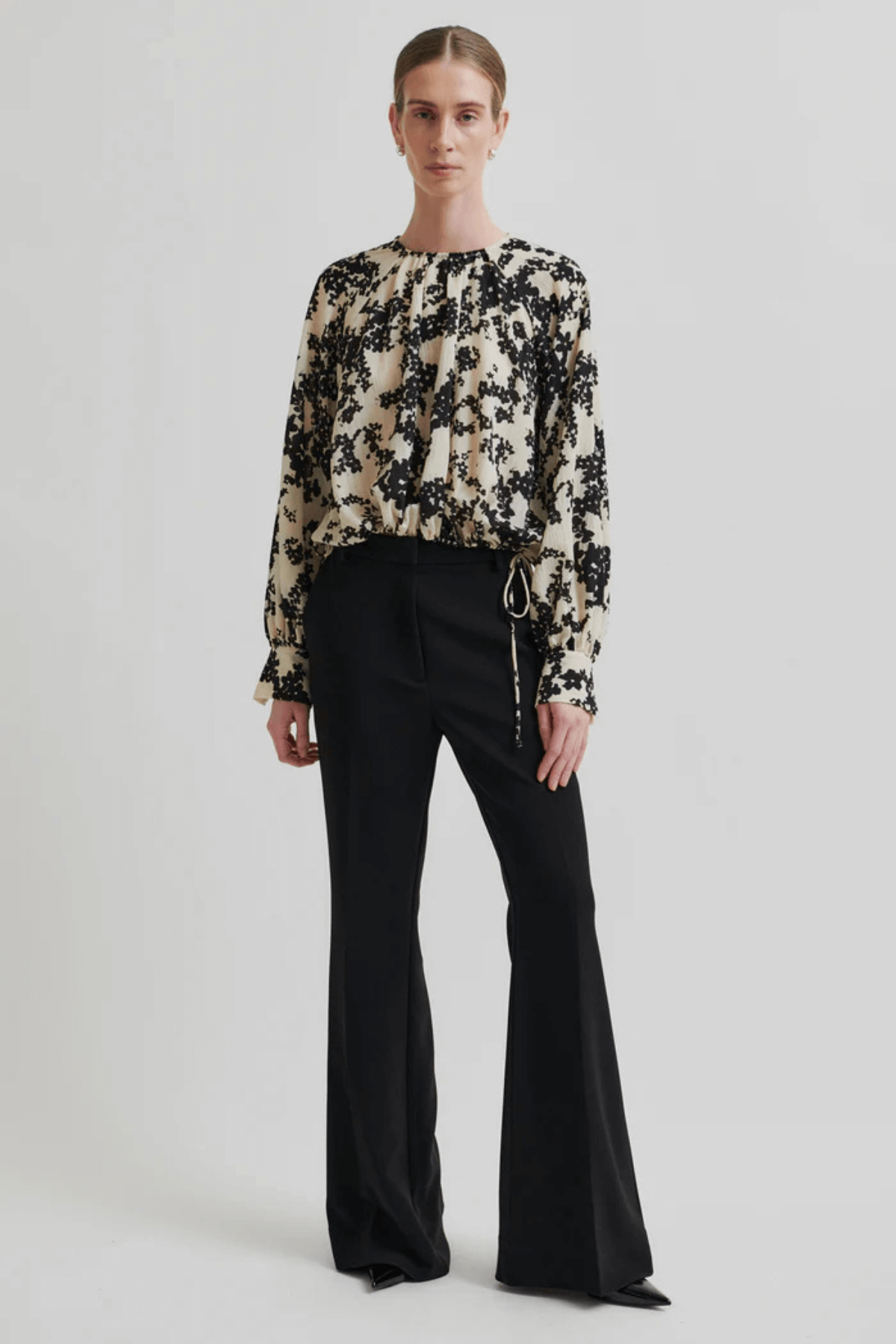 FLEURI PRINTED BLOUSE BLACK
