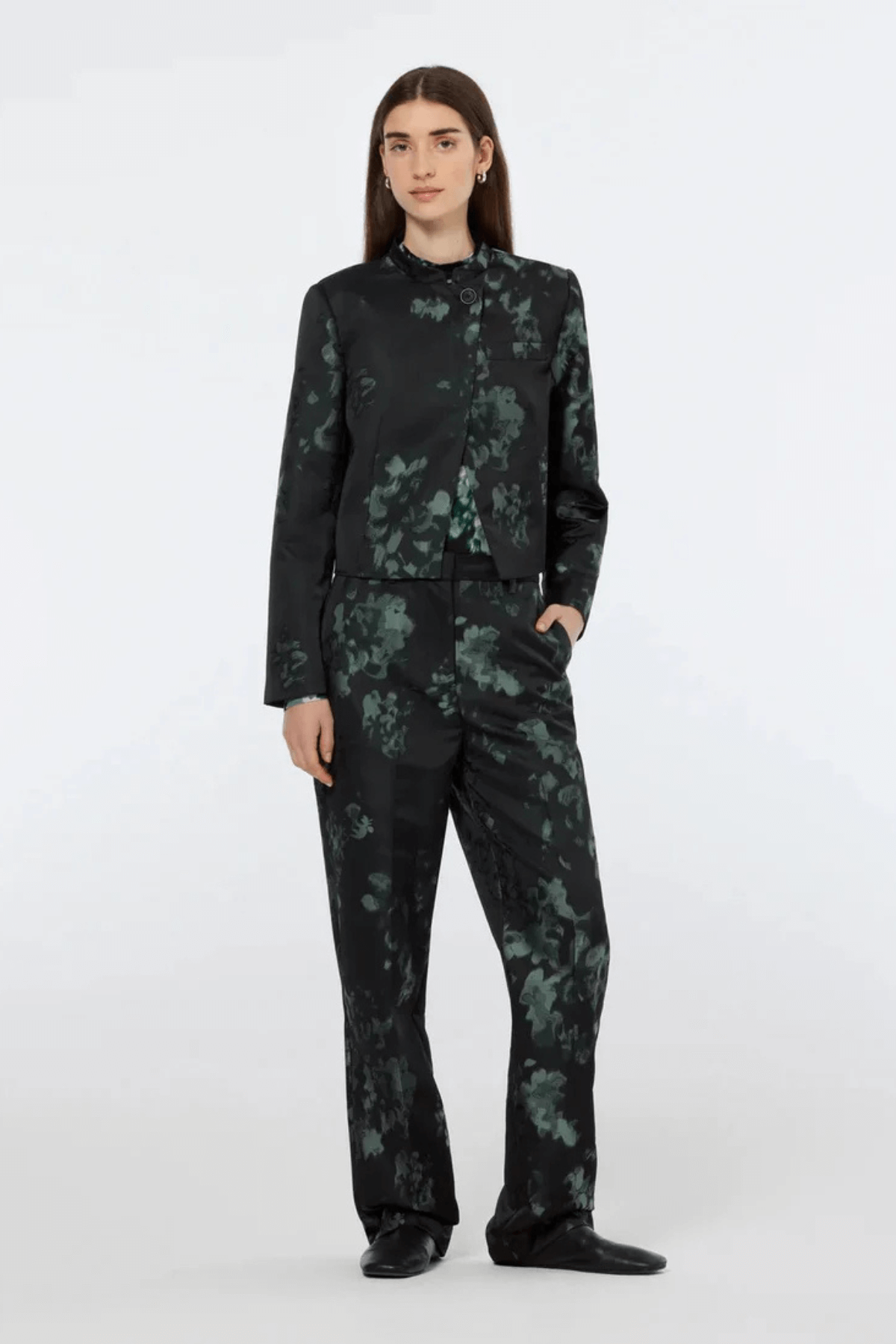 FLORAL JACQUARD CROPPED BLAZER BLOSSOM PRINT