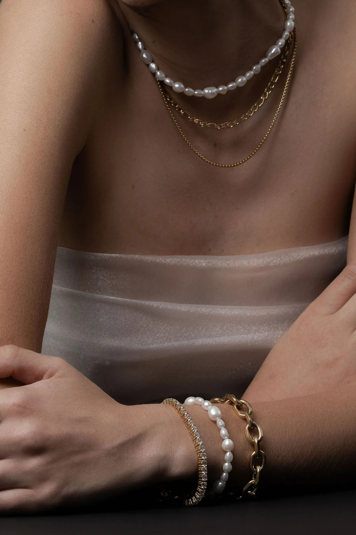 FORGED BRACELET GOLD