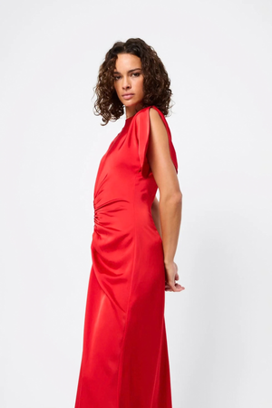 FORGIVE & FORGET MAXI DRESS VOLCANO RED