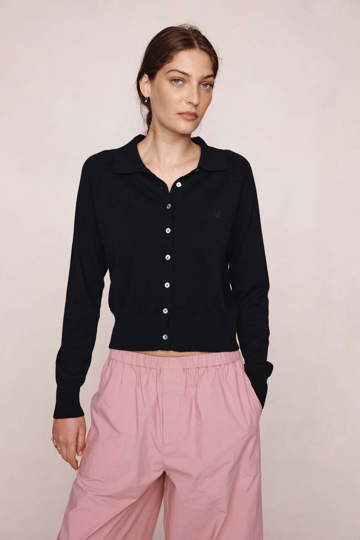 FOUNDATIONS CARDIGAN BLACK
