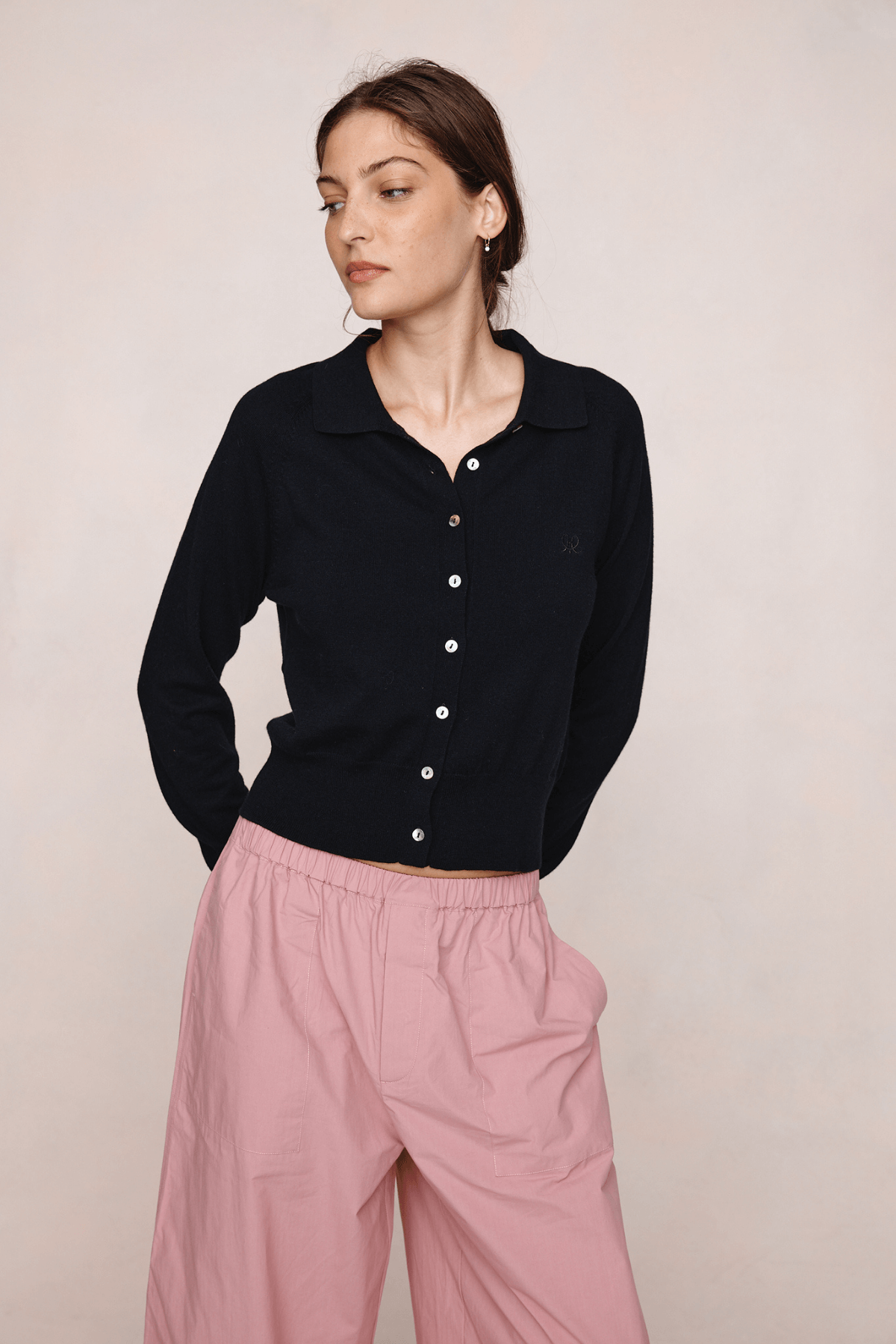 FOUNDATIONS CARDIGAN BLACK