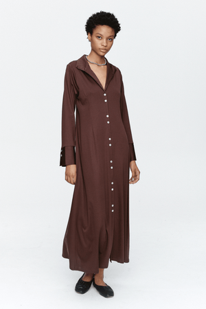FOUNDATIONS DRESS BRUN