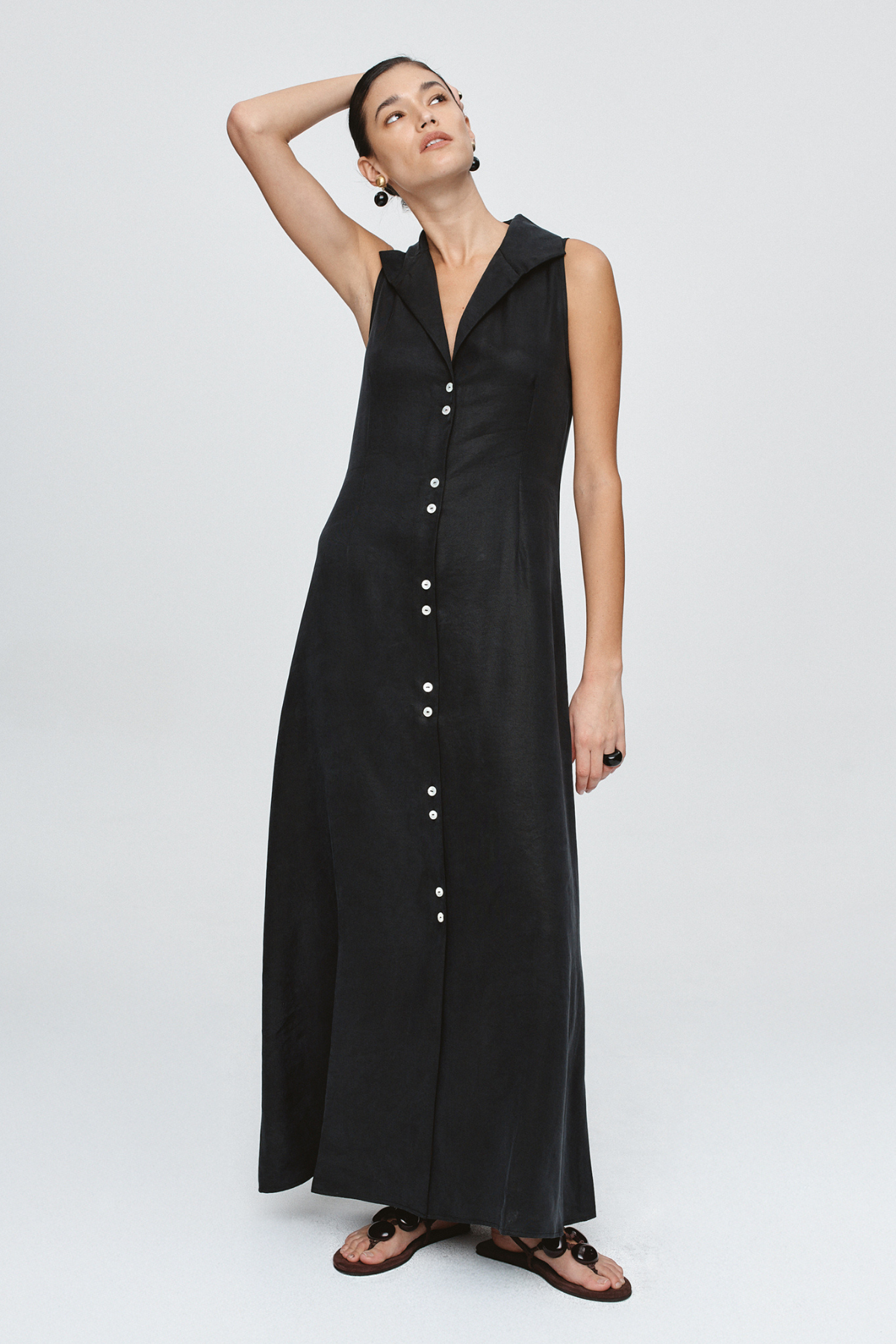 FOUNDATIONS SLEEVELESS DRESS BLACK
