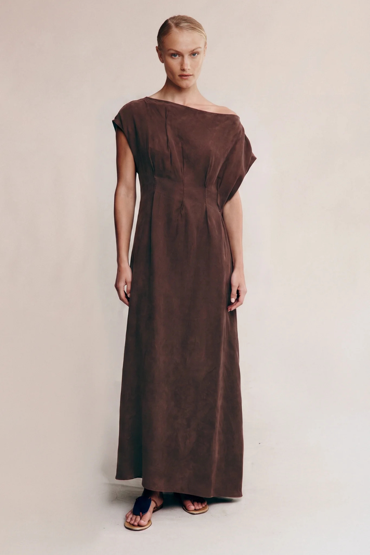 GAIA DRESS CHOCOLATE