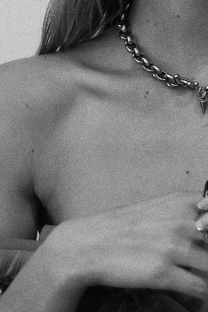 HEIRLOOM NECKLACE SILVER