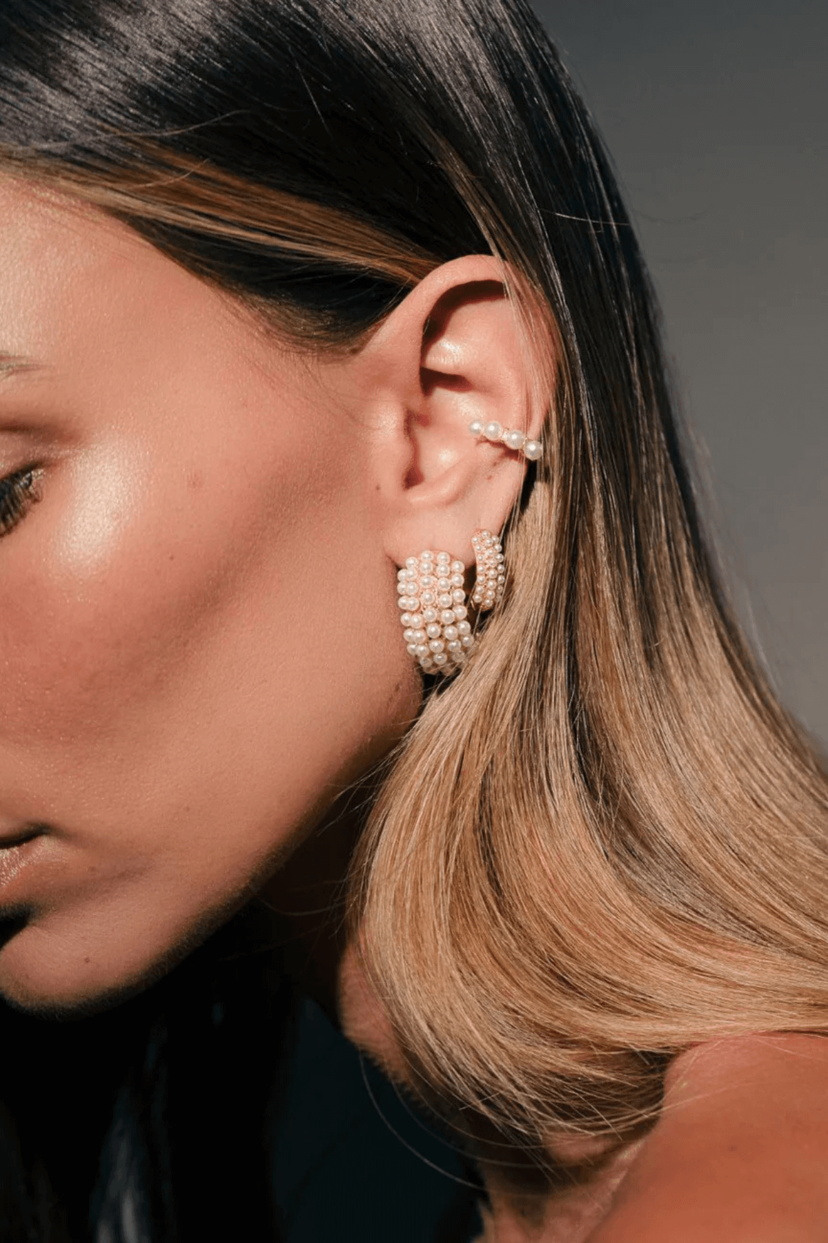 HERA HOOP EARRINGS PEARL/SILVER