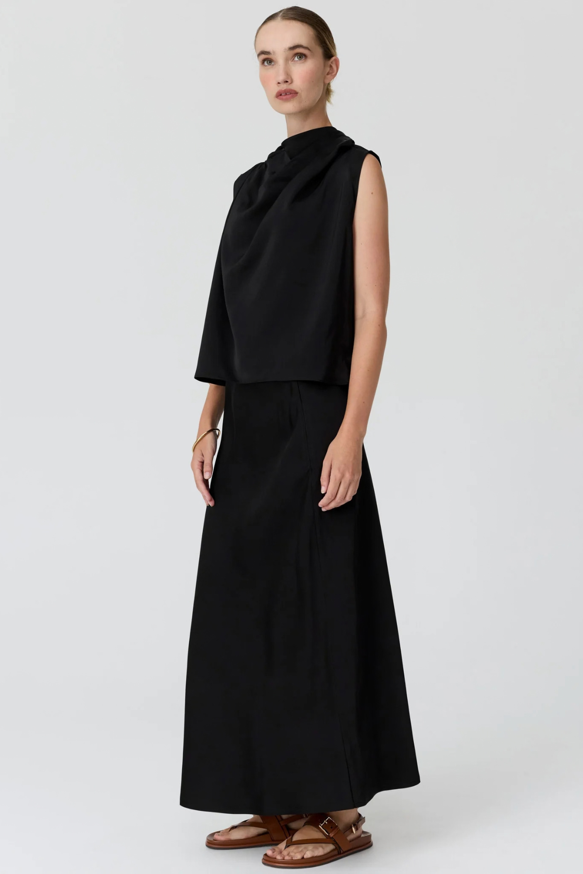 INNES TIE NECK TOP BLACK