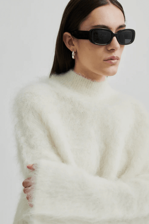 ISAKY KNIT T-NECK EGGNOG