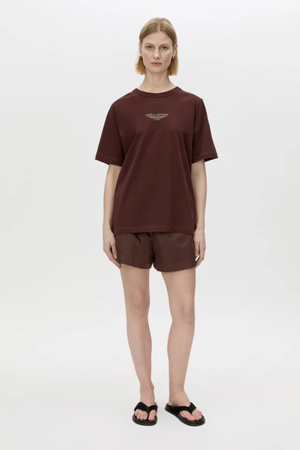 JANICE LOGO TEE CHOCOLATE