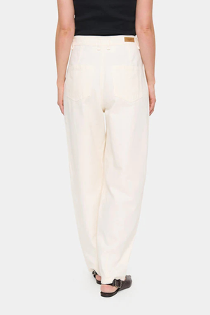 JOANN JEANS ICE
