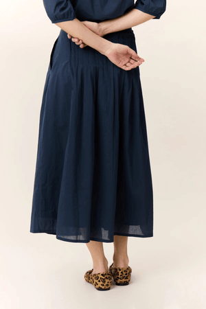 JONI PLEAT SKIRT BLACK IRIS