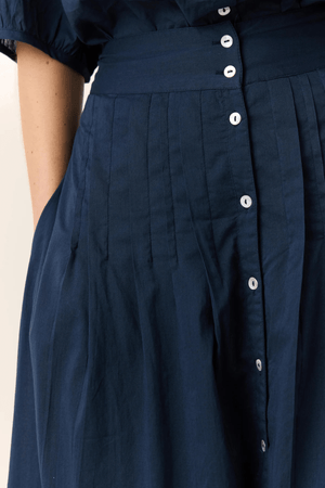 JONI PLEAT SKIRT BLACK IRIS