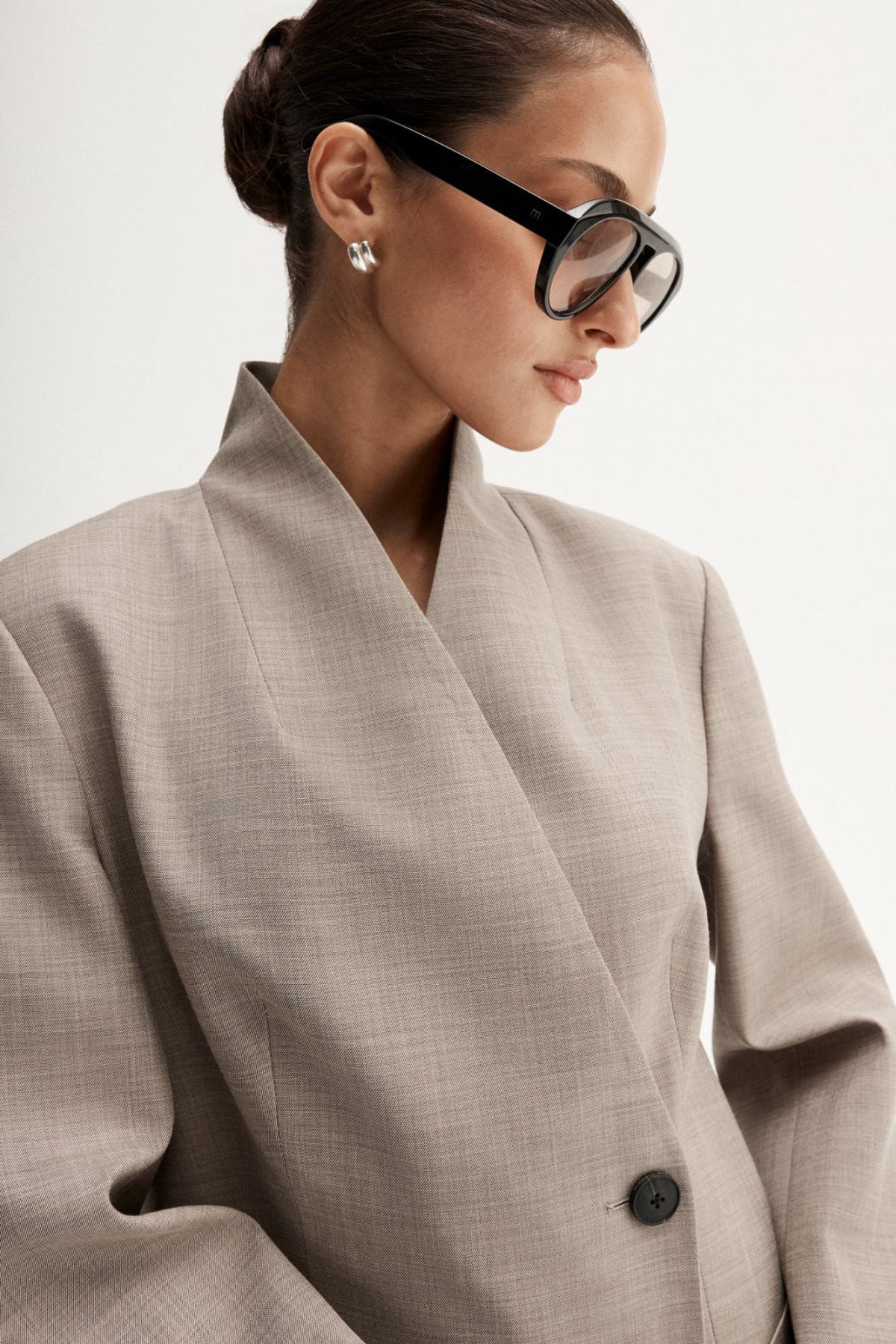 KAIA BLAZER SAND