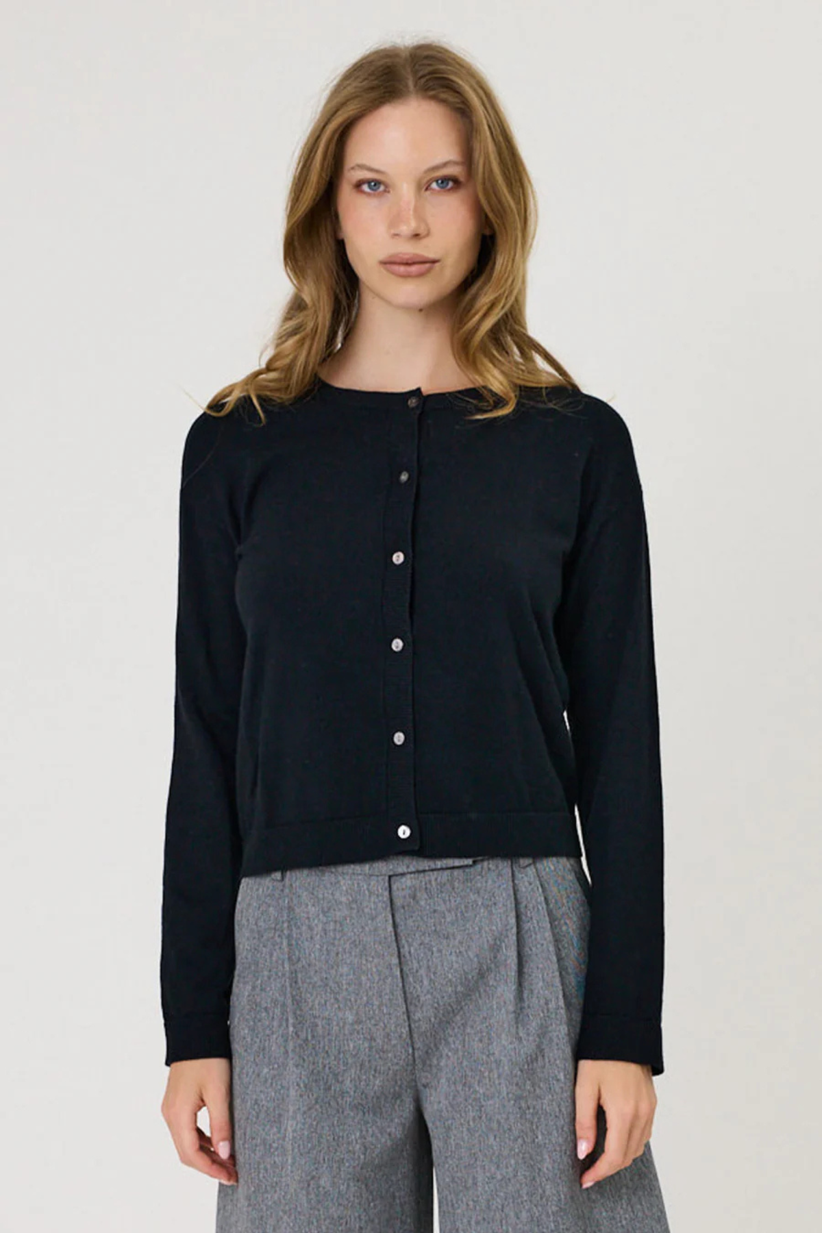 KARA CARDI BLACK