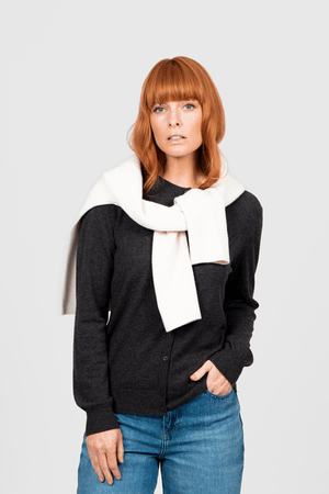 KATE CREW NECK CARDI CHOCOLATE